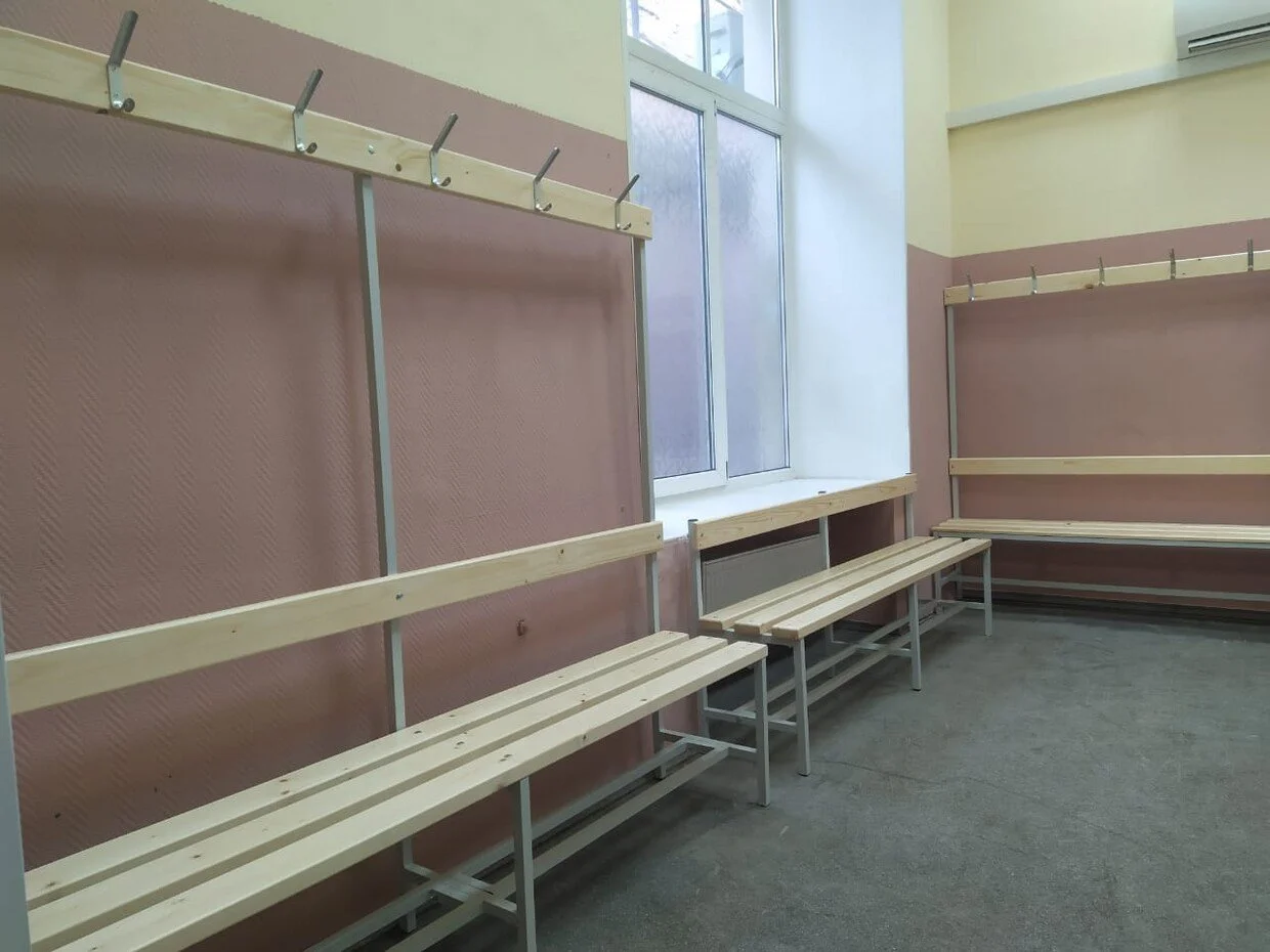 Скамейка с вешалкой для раздевалки CГ-1В-2000