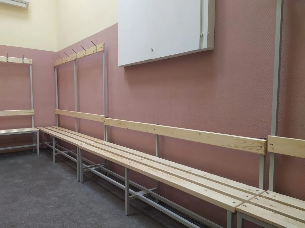 Скамейка с вешалкой для раздевалки CГ-1В-2000